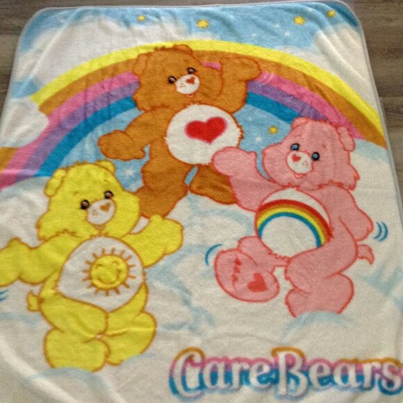 Care Bears Other - VTG Care Bear 2003 Fleece Blanket, Bed Spread; Bedtime Wish & Funshine; Iconic